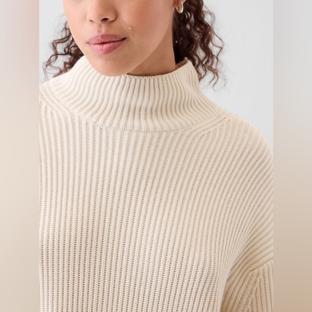 Gap split-hem sweater - Picture 2 of 4